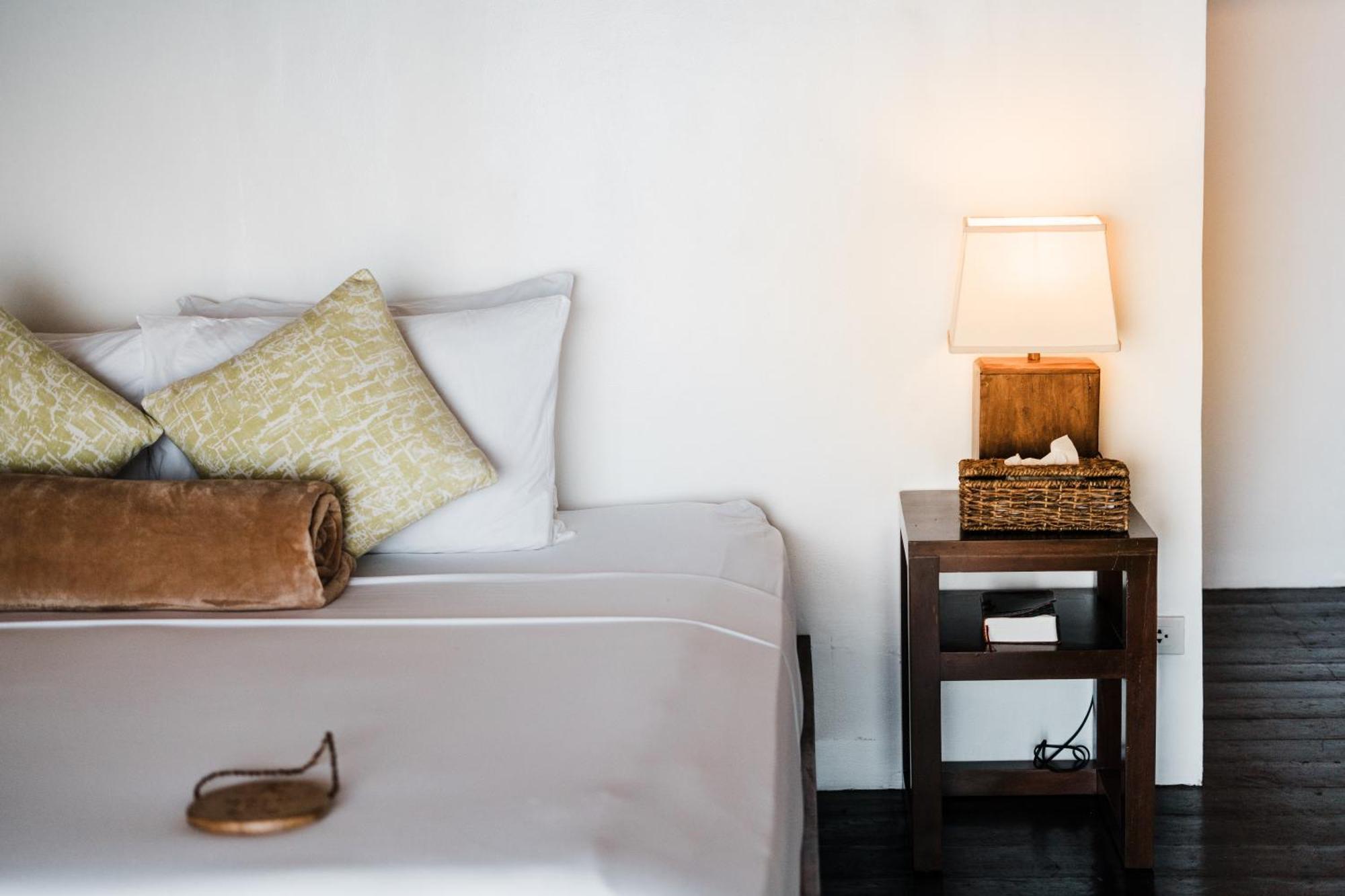 Balay Kogon Hotel Carles Ngoại thất bức ảnh