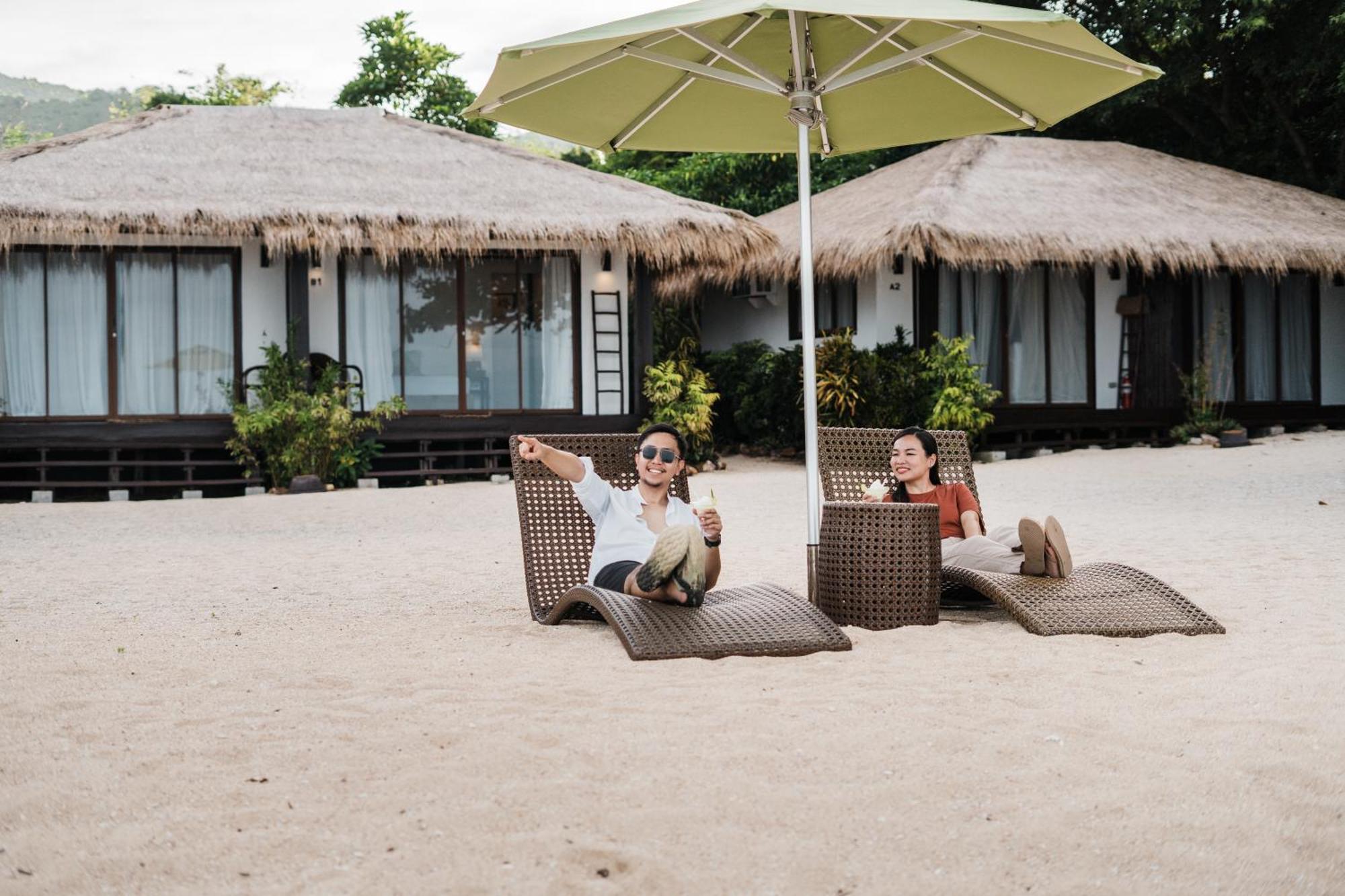 Balay Kogon Hotel Carles Ngoại thất bức ảnh
