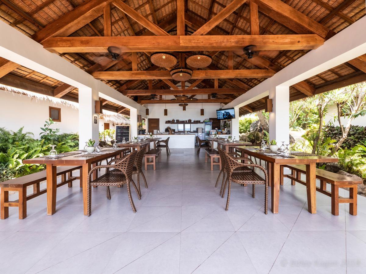 Balay Kogon Hotel Carles Ngoại thất bức ảnh